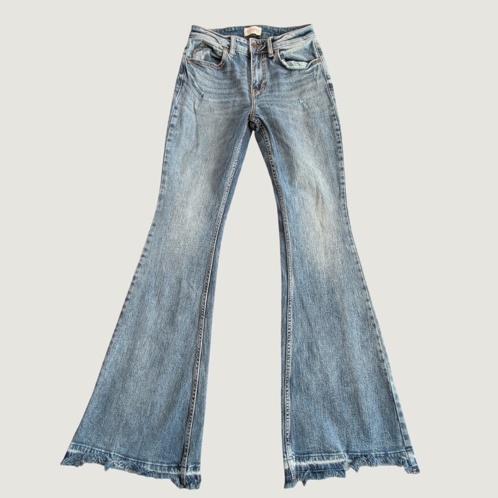 Shyanne Flare Jeans Womens Sz 27 Blue Denim Faded Whiskered Distressed Light